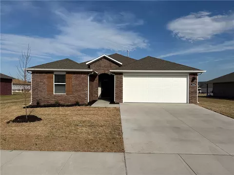 544 Colorado St, Farmington, AR 72730