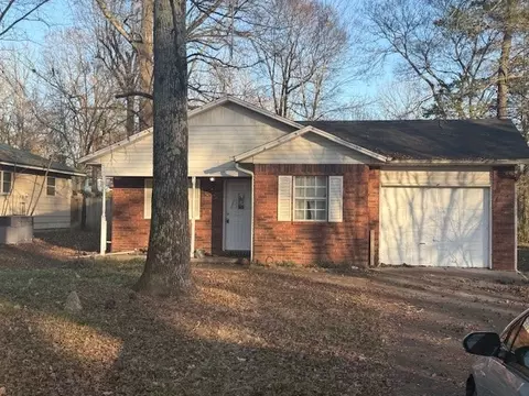 66 W Walker Dr, Dover, AR 72837