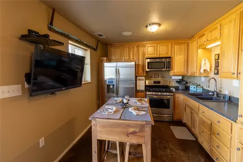 Kitchen - 1237 Waterfront Rd, Alma, AR 72921 photo 4 of 4