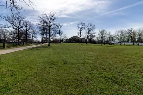 Exterior - 1237 Waterfront Rd, Alma, AR 72921 photo 7 of 13