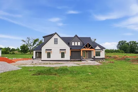 18965 Halle Rd, Fayetteville, AR 72704