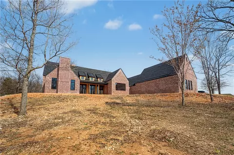 18318 Pepper Hills Dr, Siloam Springs, AR 72761