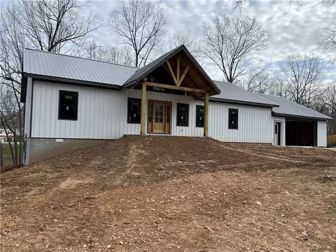 1750 Cody Ct, Harrison, AR 72601 photo 2