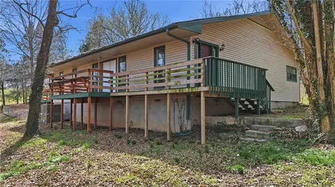 10703 Thunder Rd, Fayetteville, AR 72701