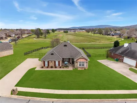 12208 Riviera Pl, Farmington, AR 72730