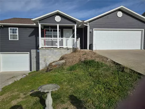 113 Matty Ln, Berryville, AR 72616