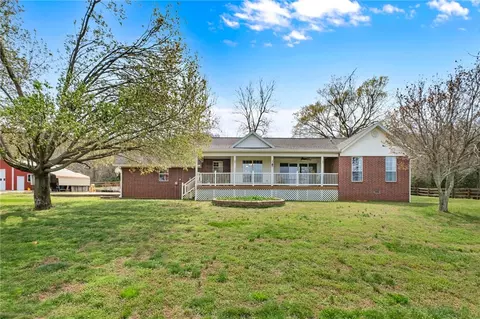 11993 Ranchwood Rd, Prairie Grove, AR 72753