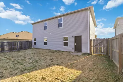 Exterior - 2004 S B Pl, Rogers, AR 72758 photo 5 of 5