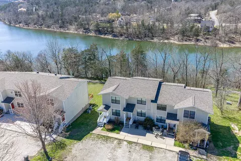 45 Blue Water Dr #1, Holiday Island, AR 72631