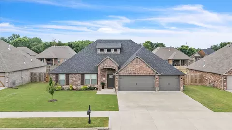 455 Payton Pl, Farmington, AR 72730