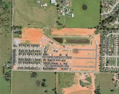 6705 SW Orange Ave, Bentonville, AR 72713