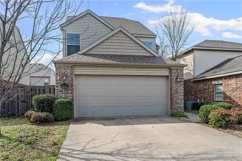 2665 N Arroyo Ave, Fayetteville, AR 72703