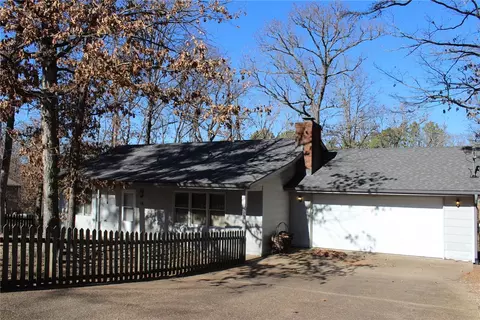 16 Tiverton Ln, Bella Vista, AR 72715