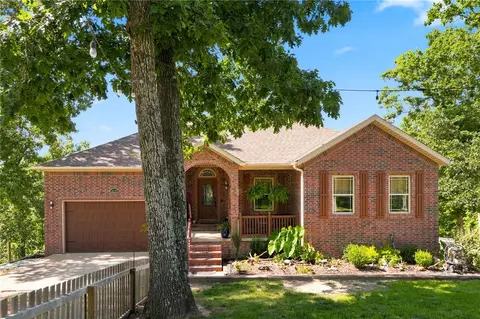 16240 Kostner Dr, Rogers, AR 72756