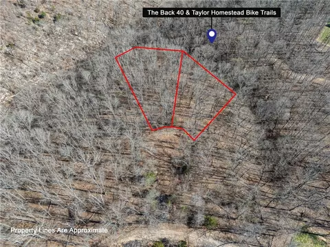 5 Grimsby Ln, Bella Vista, AR 72714