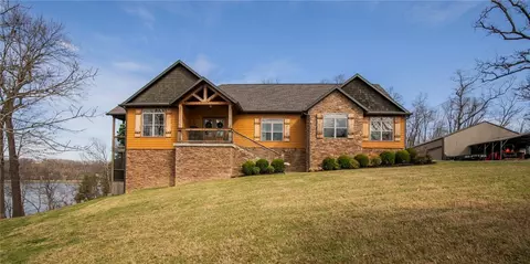 15833 Kedzie Cir, Rogers, AR 72758