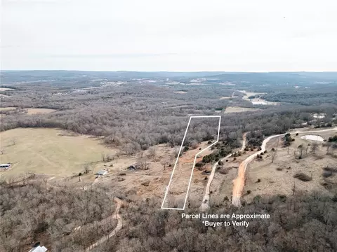 3877 W Kessler Mountain Rd, Fayetteville, AR 72701