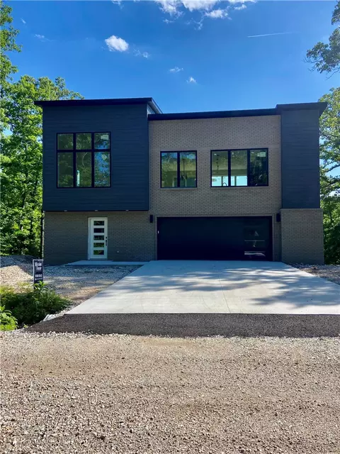 39 Northfleet Dr, Bella Vista, AR 72714