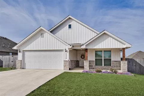 5338 Clear Springs Ave, Springdale, AR 72762