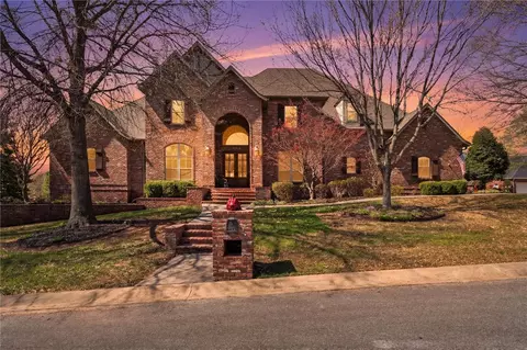 3256 Tanglewood Dr, Springdale, AR 72764