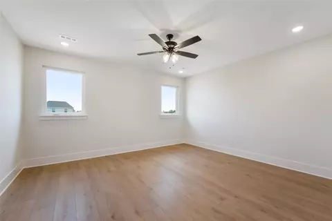 Bedroom - 6742 Springtime Ter, Springdale, AR 72762 photo 4 of 5