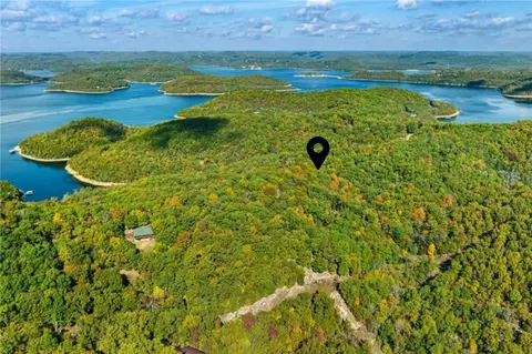 1601 Mundell Road # 4, Eureka Springs, AR 72631