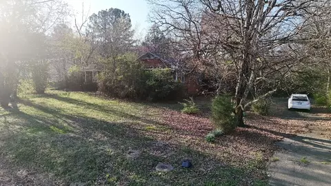 1845 W Wedington Dr, Fayetteville, AR 72701