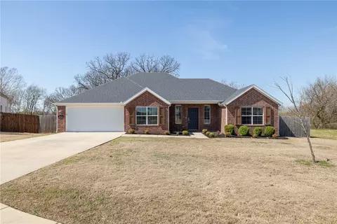 3016 Finch St, Springdale, AR 72762
