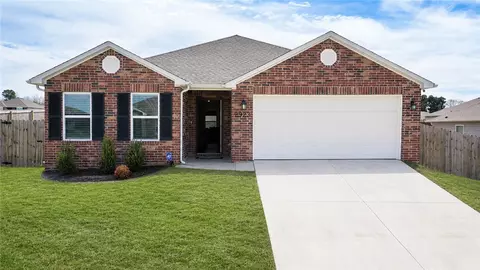 2923 W Azurite St, Fayetteville, AR 72704