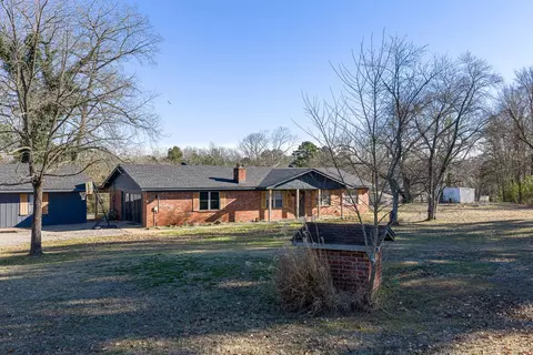 5831 Ozark Ests, Ozark, AR 72949