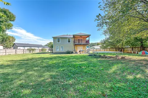 1440 Tumbleweed Dr, Springdale, AR 72764
