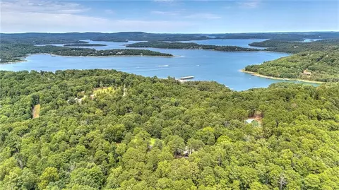 18772 Davis Rd, Rogers, AR 72756