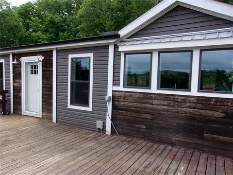 11135 Remi Dr, Elkins, AR 72727