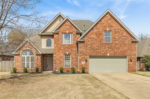 3956 Chevalier Ave, Springdale, AR 72762