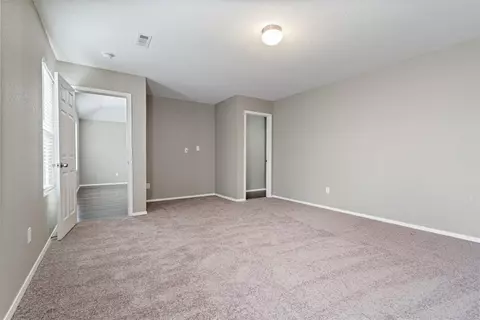 Bedroom - 7851 Bridgegate Ave, Springdale, AR 72762 photo 2 of 4