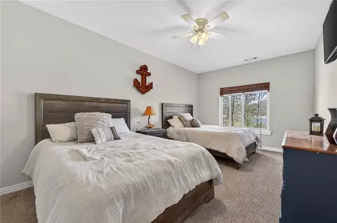 Bedroom - 8354 Hopper Rd, Rogers, AR 72756 photo 4 of 7