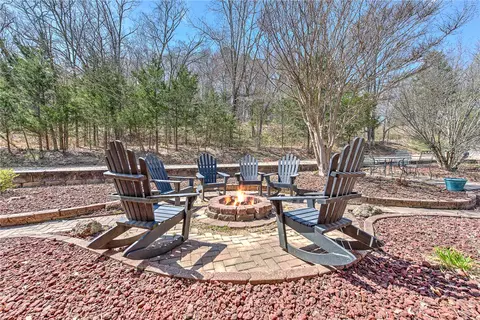 Exterior - 8354 Hopper Rd, Rogers, AR 72756 photo 5 of 6