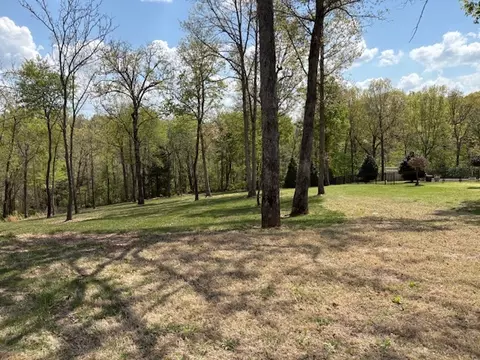5123 Turnhouse Cir, Fayetteville, AR 72704
