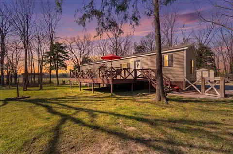 21500 State Line Rd, Sulphur Springs, AR 72768