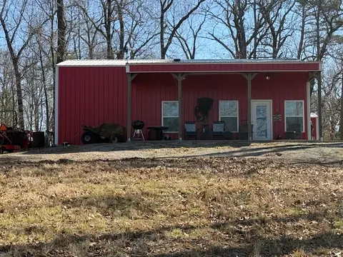 8003 Hamley Rd, Rogers, AR 72756