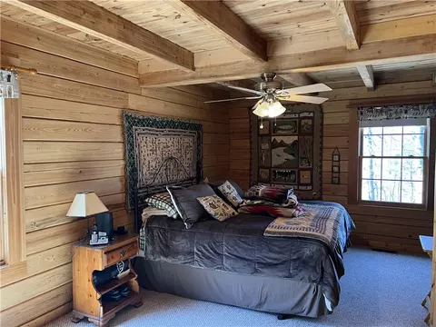 Bedroom - 483 Nc 8060, Jasper, AR 72641 photo 1 of 5