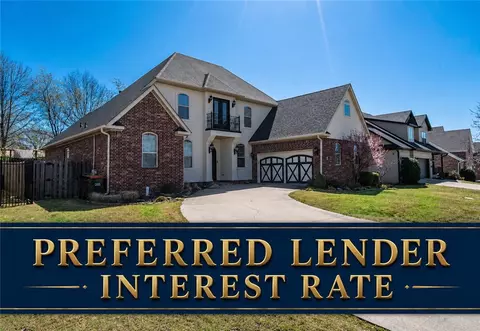 207 N Angel Falls Ln, Springdale, AR 72762
