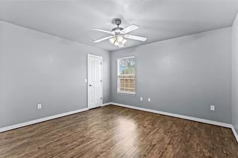 Bedroom - 499 Buckboard Rd, West Fork, AR 72774 photo 2 of 2