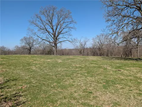 000 Kelly Pond Rd, Decatur, AR 72722