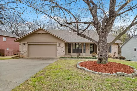 123 San Jose Dr, Springdale, AR 72764