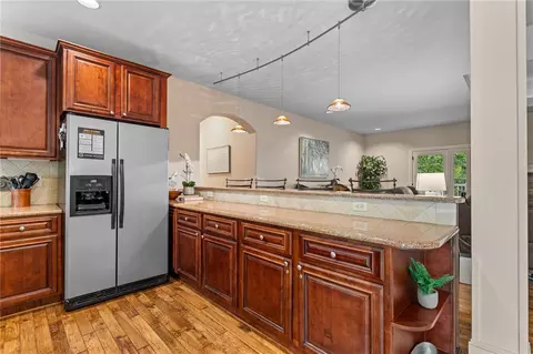 Kitchen - 128 Mulligan Ct, Branson, MO 65616 photo 6 of 6