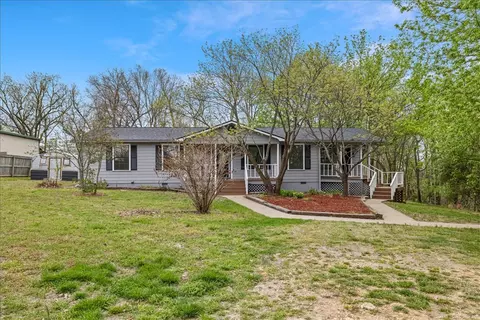 1537 Steele Rd, Springdale, AR 72762