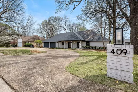 409 Lakeview Dr, Springdale, AR 72764