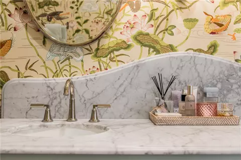 Bath - 5412 Hackett St, Springdale, AR 72762 photo 10 of 10