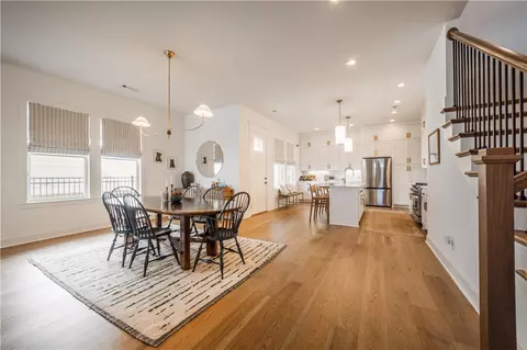 Dining - 5412 Hackett St, Springdale, AR 72762 photo 3 of 3